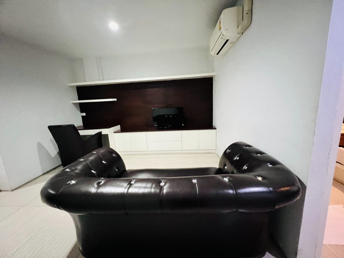 INN Kham Apartment - Tap to explore photos