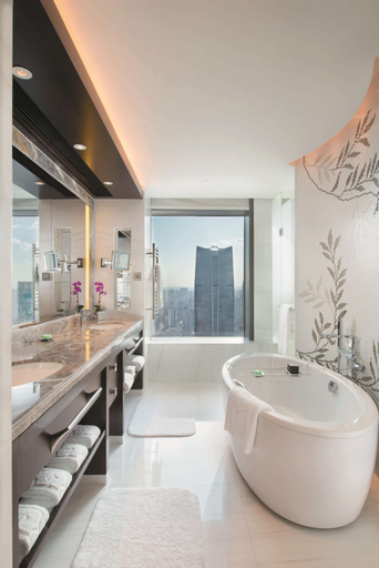Bathroom 5, Jing An Shangri La Shanghai, Shanghai