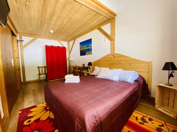 Bedroom 2, Hotel du Grand-Mont, Savoie