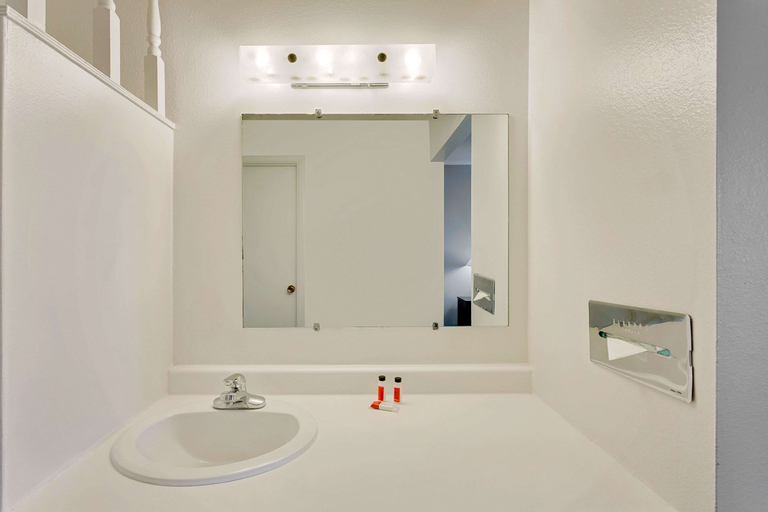 Bedroom 4, Super 8 by Wyndham Alturas, Modoc