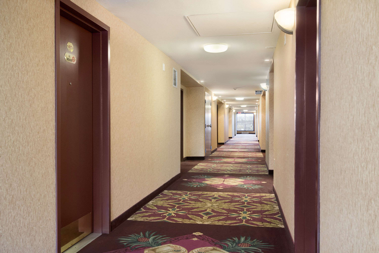 Days Inn & Suites by Wyndham Langley, Greater Vancouver