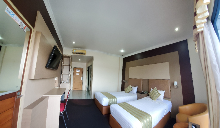 Bedroom 8