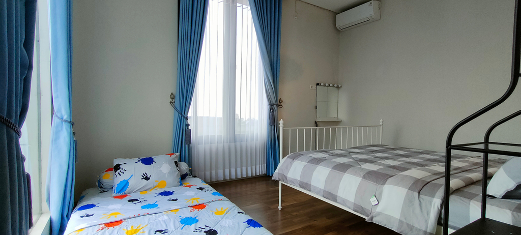 Bedroom 3, Nginepin Villa@Kingspark8, Malang