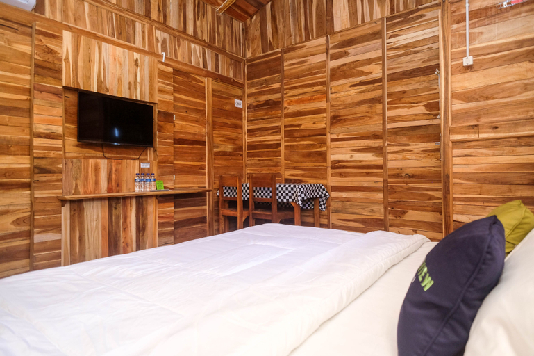 Bedroom 13
