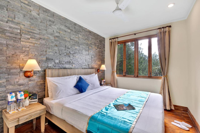 Bedroom 2, Club Mahindra Binsar, Almora