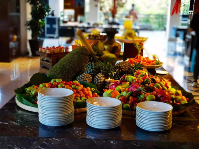 Food & Drinks 5, Blossom Hill Hotel Xishuangbanna Yuejingzhuang, Xishuangbanna Dai