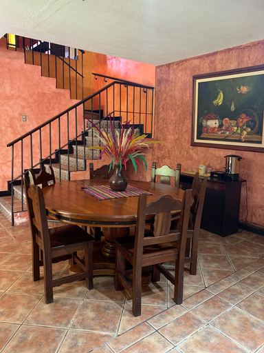 Food & Drinks 5, Casa El Conquistador, Antigua Guatemala
