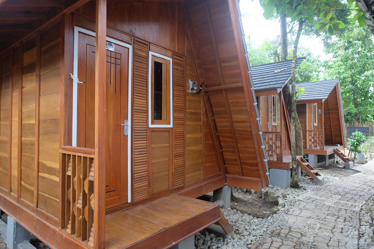Exterior & Views 2, Urbanview Villa Lukulo Kebumen by RedDoorz, Kebumen