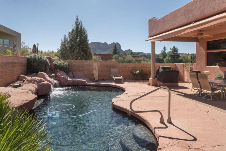 Sport & Beauty, Indian Cliffs Retreat by Casago, Yavapai