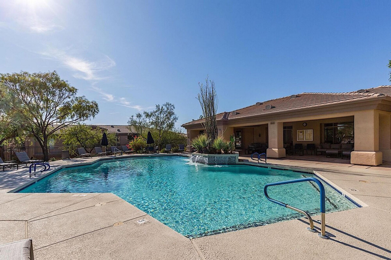 Cachet Condo by Casago, Maricopa