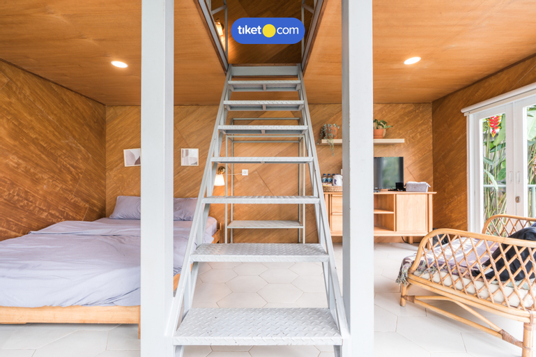 Bedroom 9