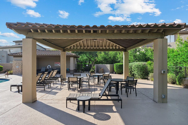 Food & Drinks, Grayhawk Avian by Casago, Maricopa