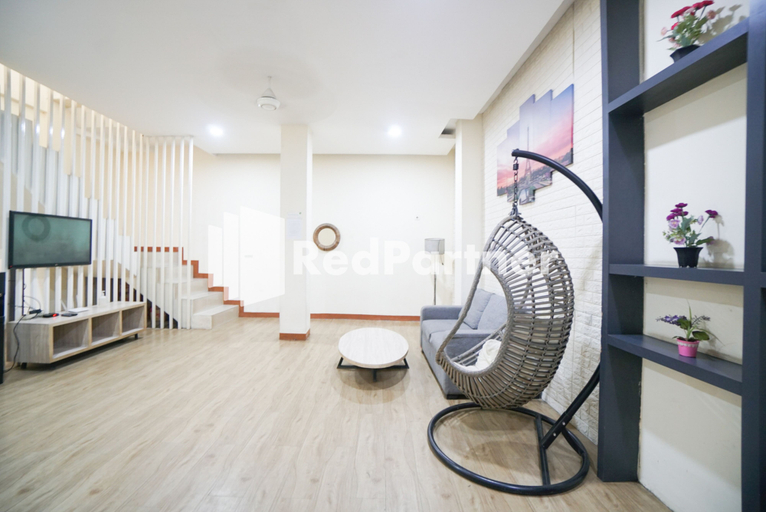 Public Area 4, Sky Syariah near Soekarno Hatta Airport RedPartner, Tangerang