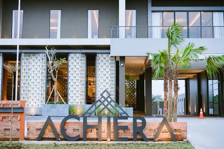 Exterior & Views 2, Achiera Hotel & Convention Jatiwangi, Majalengka