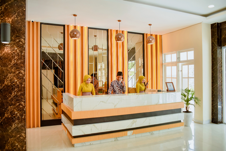 Public Area 3, Portola Grand Renggali Hotel, Central Aceh