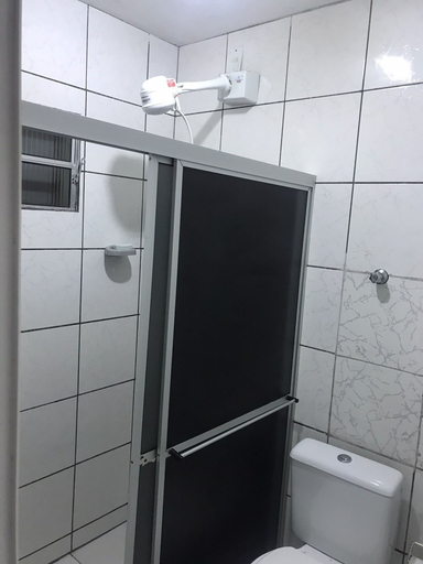 Bathroom, Pequena Pousada Próxima do centro, Garanhuns