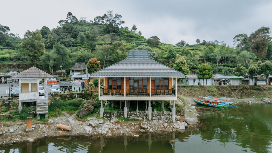 Villa Situ Patenggang, Bandung