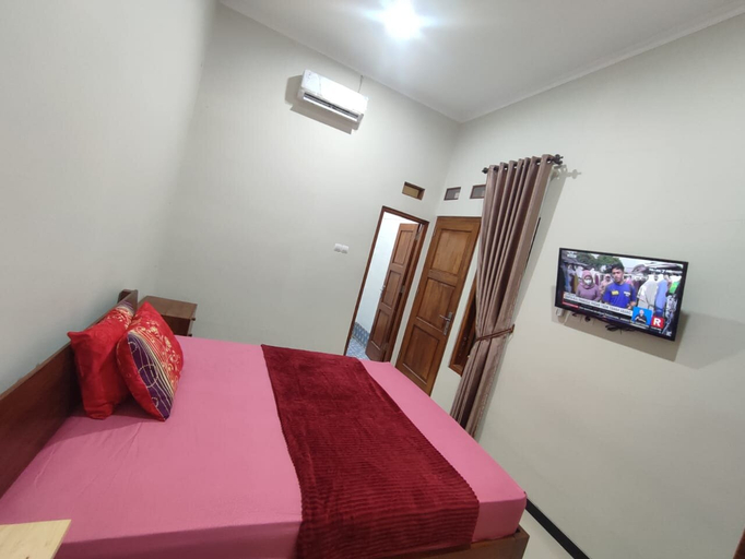 Bedroom 3, The Sky Syariah Guest House, Solo