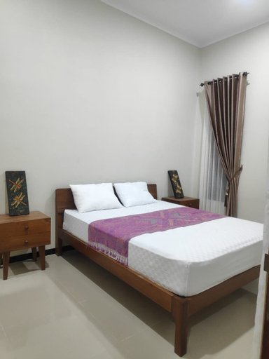The Sky Syariah Guest House, Karanganyar