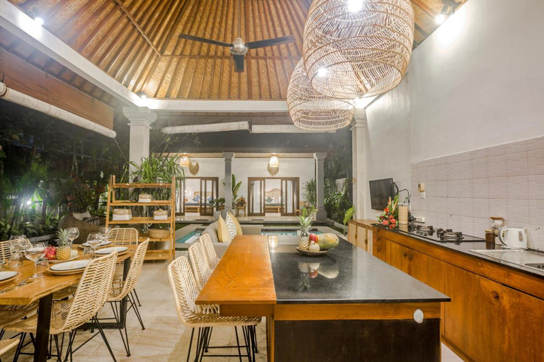 Food & Drinks 4, Villa Deba 2, Badung