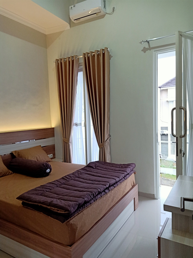 Bedroom 3, Villa Kayana EE2 Batu, Dekat Jatim Park 3, Malang
