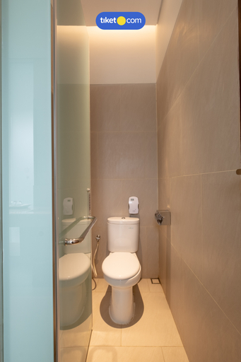 Bathroom 9