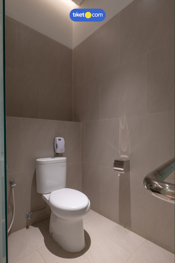 Bathroom 5
