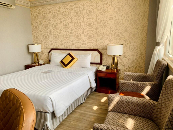 Bedroom 25