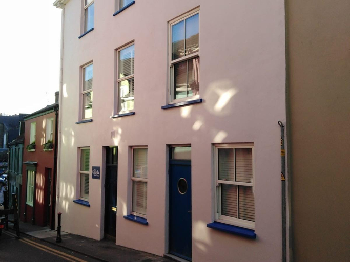Exterior & Views, Garda House