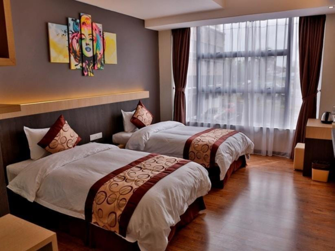 Bedroom 3, Lot 10 Boutique Hotel, Kuching