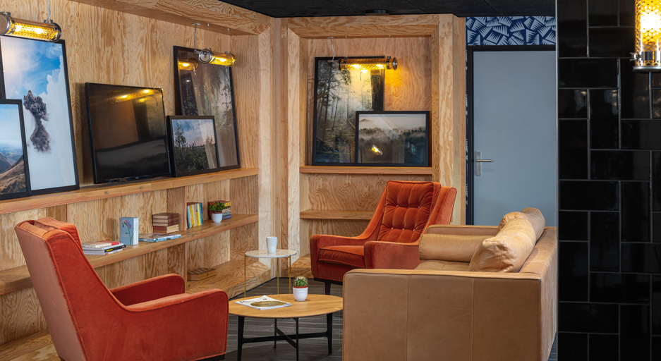 Public Area 2, Eklo Hotels Paris Roissy CDG Airport, Val-d'Oise