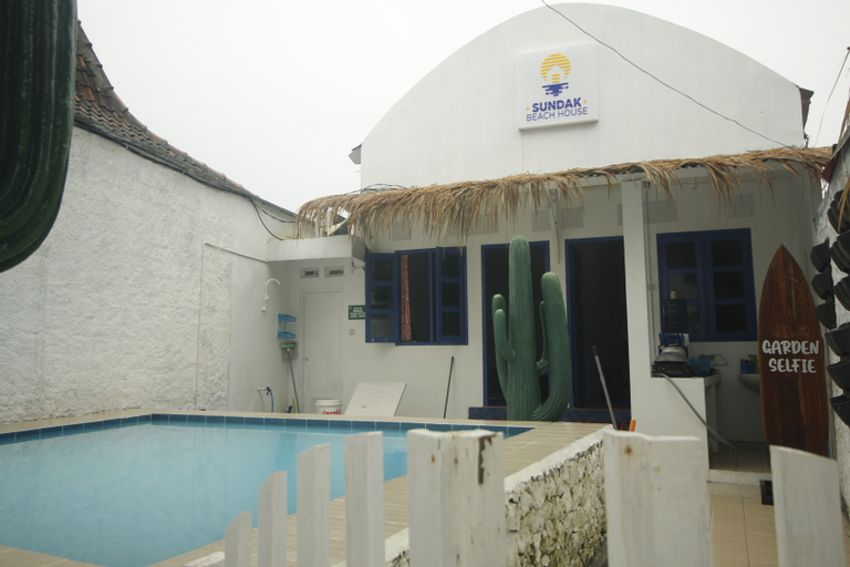 Swimming Pool 3