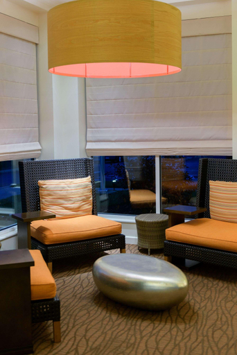 Public Area 2, Hilton Garden Inn Kennett Square, Chester