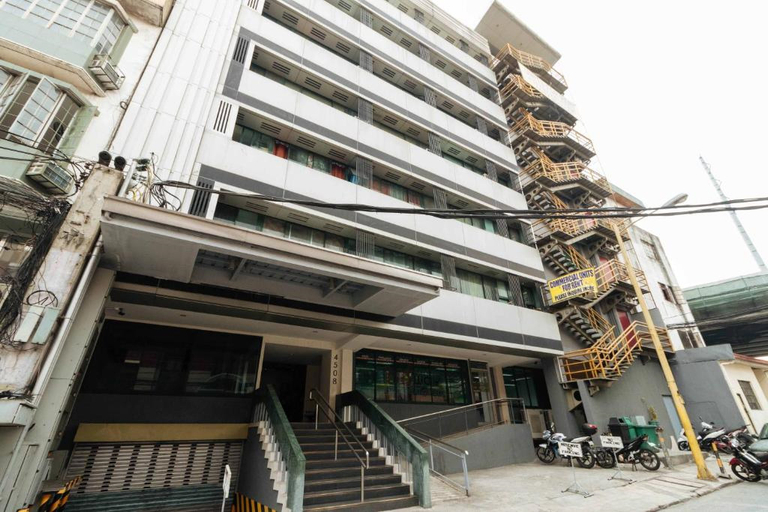 Exterior & Views, RedDoorz near Osmena Highway, Makati City