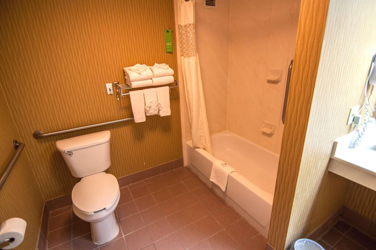 Bathroom 4, Hampton Inn Groton, New London