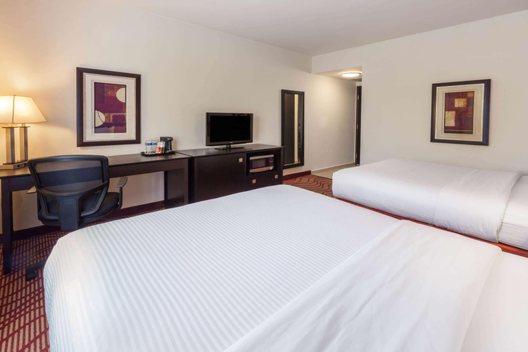 Bedroom 4, La Quinta By Wyndham San Luis Potosi, San Luis Potosí