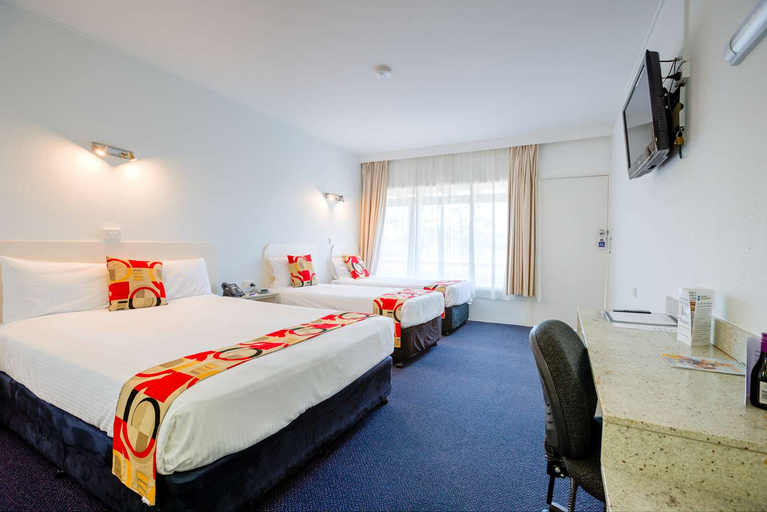 Bedroom 3, Zebra Motel, Coffs Harbour - Pt A