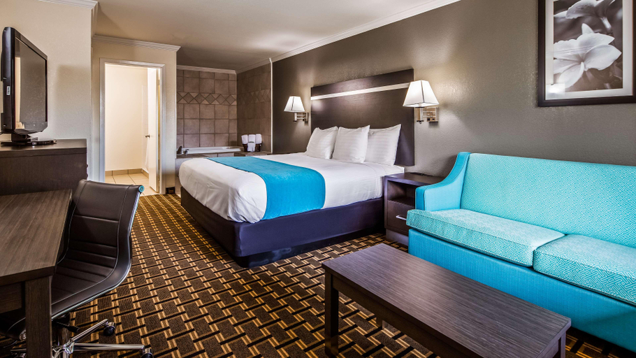 Bedroom 3, Best Western Garden Inn, Bexar