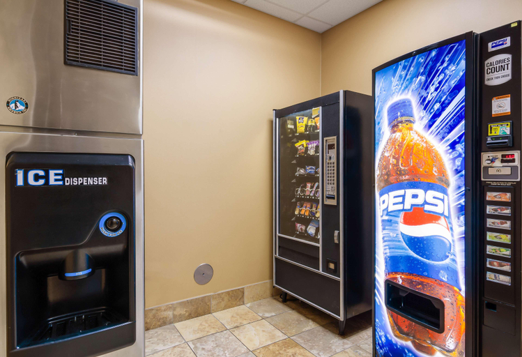 Food & Drinks 1, Hampton Inn Galax, Galax