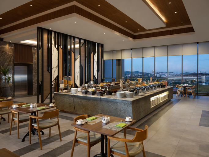 Food & Drinks 4, Hotel Santika Batam, Batam