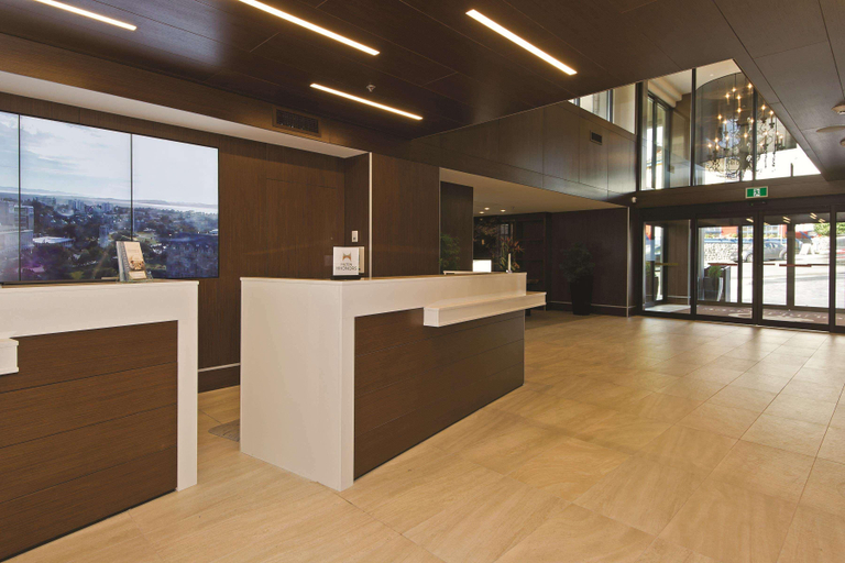 Public Area 3, DoubleTree by Hilton Victoria, Capital