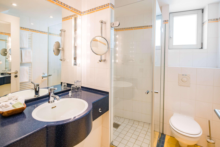 Bathroom 4, Best Western Hotel Kantstrasse Berlin, Berlin