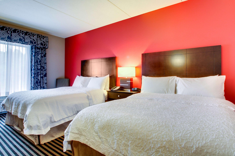 Bedroom 3, Hampton Inn Birmingham/Leeds, AL, Jefferson