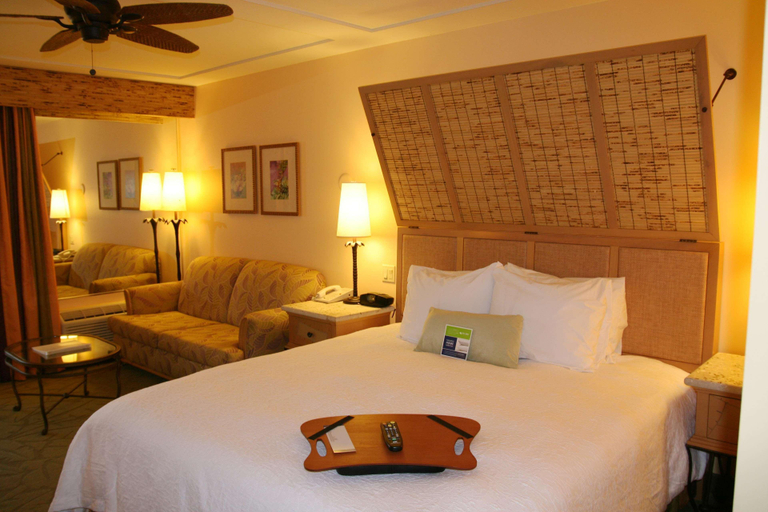 Bedroom 4, Hampton Inn Key Largo Manatee Bay, Monroe