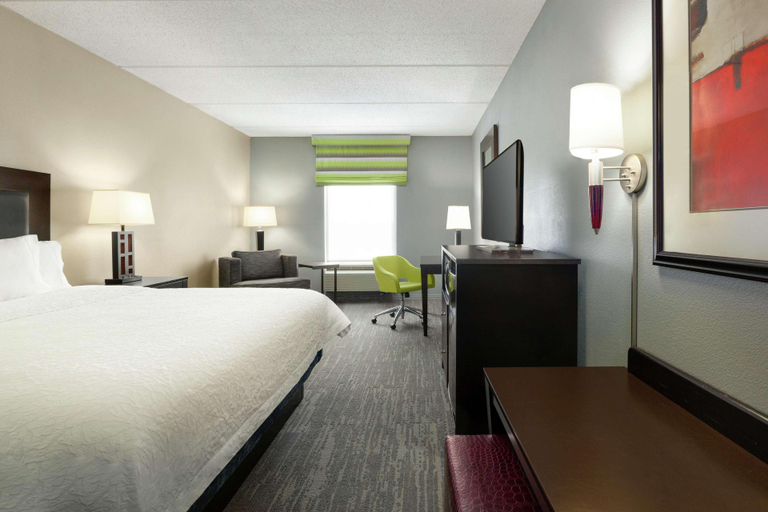 Bedroom 3, Hampton Inn & Suites Houston/Clear Lake-Nasa Area, Houston