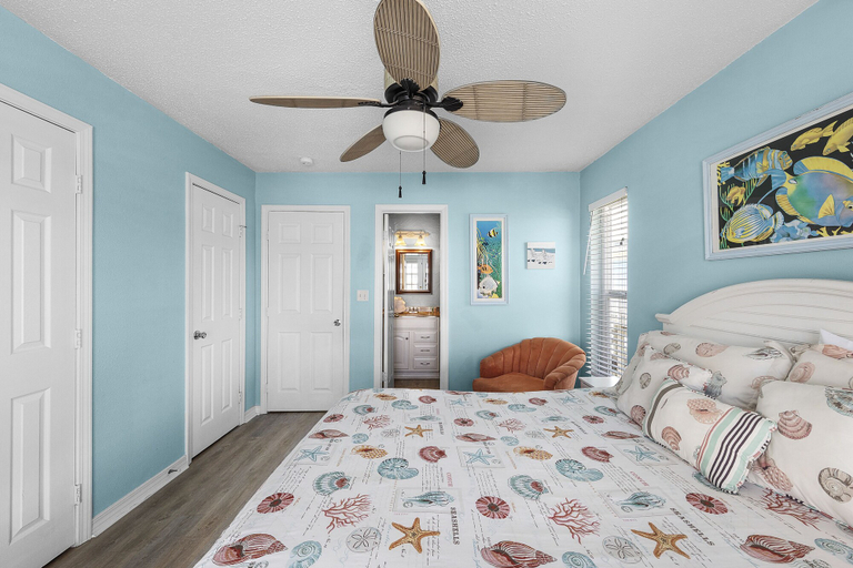 Bedroom 3, Luxury 5BR Living w Private Pool, Baldwin