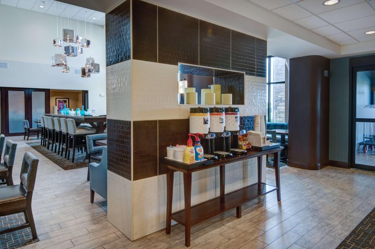 Food & Drinks 5, Hampton Inn & Suites Trophy Club - Fort Worth Nort, Denton