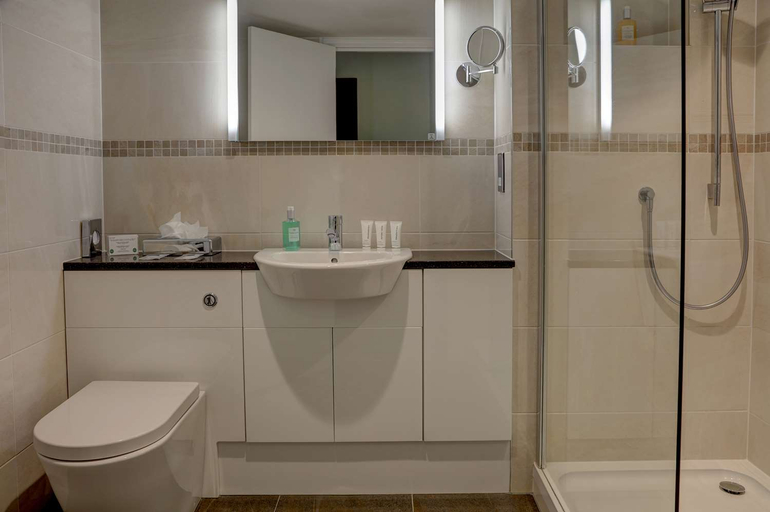 Bathroom 5, The Tollgate, West Sussex