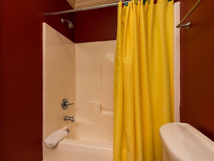 Bathroom 4, Oceania 13 by Meyer Vacation Rentals, Baldwin
