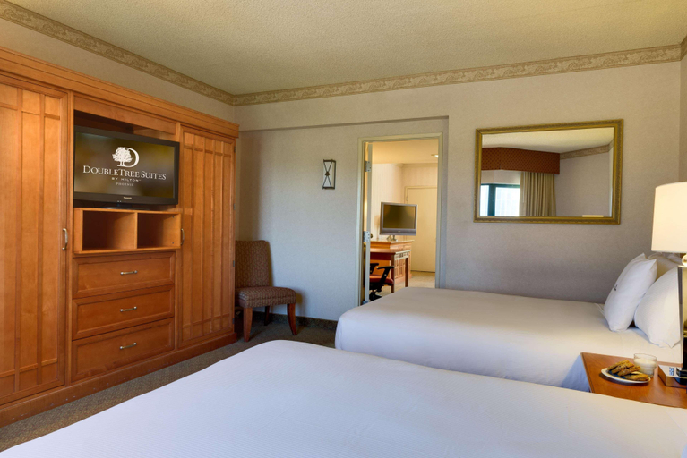 Bedroom 3, DoubleTree Suites by Hilton Hotel Phoenix, Maricopa